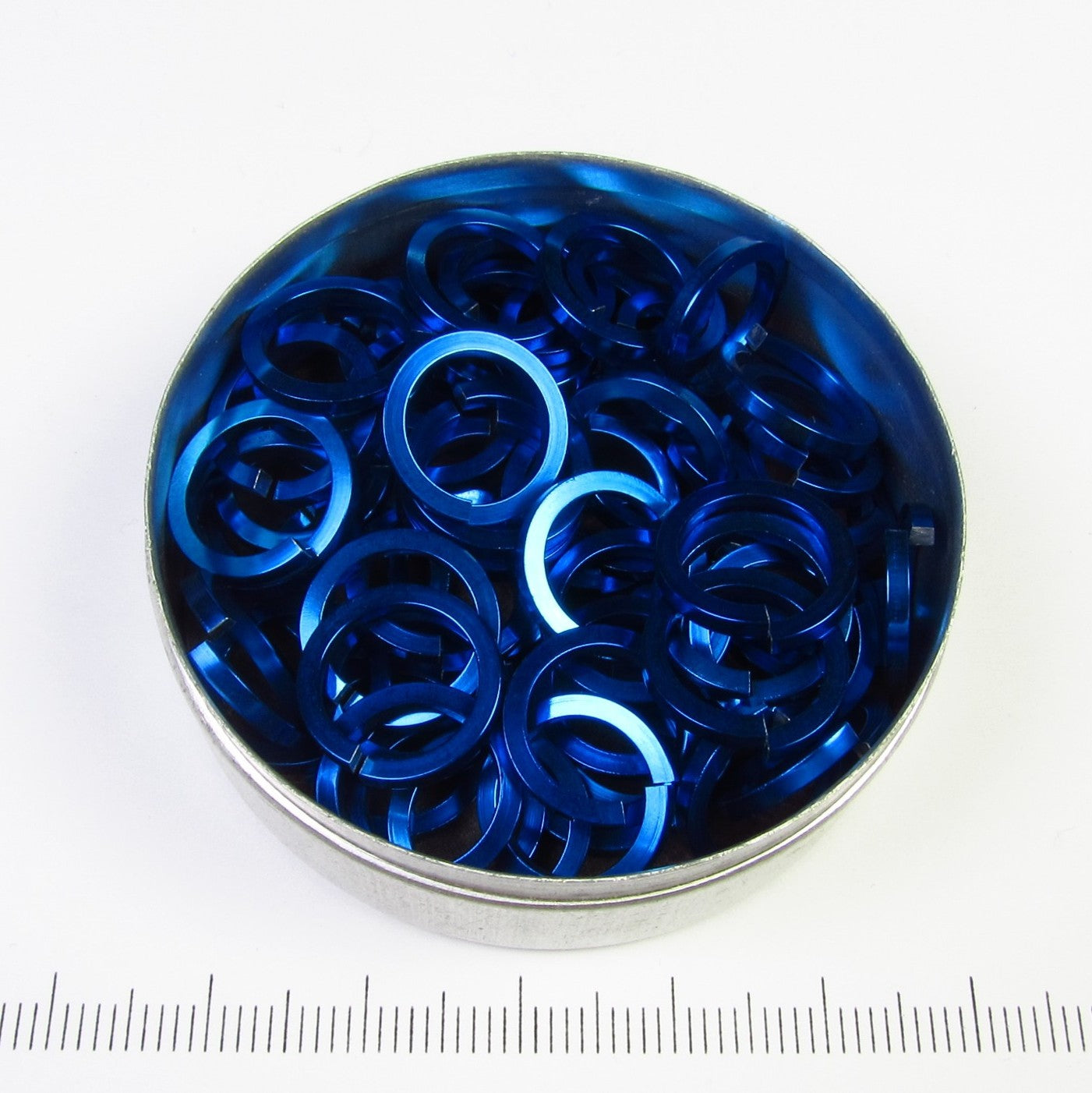 Glanzend diepblauw aluminium, 1,6x10,0 mm, vierkant draad