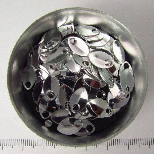 Mini zilverkleurige aluminium schubben