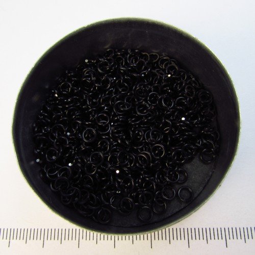 Glanzend zwart aluminium, 0,8x2,4 mm