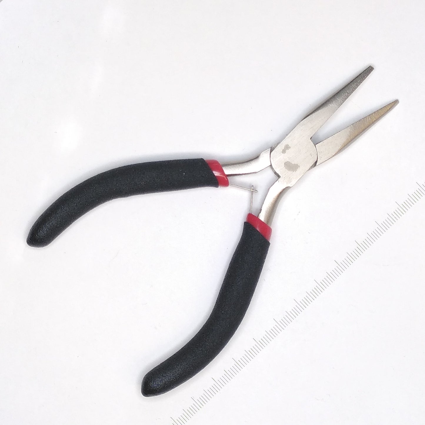 Foam grip chain-nosed pliers