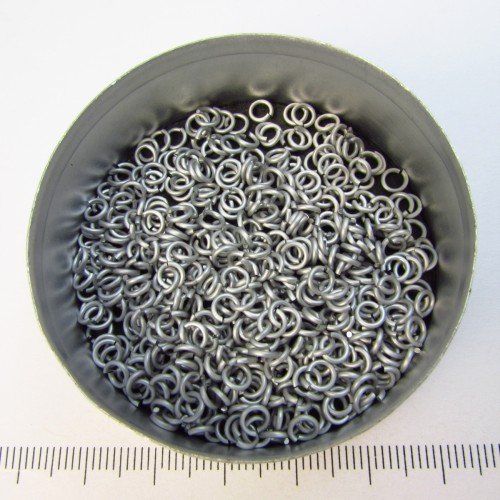 Mat zilverkleurig aluminium, 0,8x2,4 mm